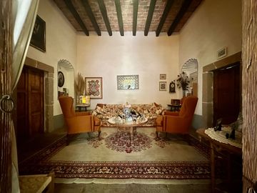 CASA COLONIAL EN EL CENTRO DE PUEBLO MAGICO HUICHAPAN