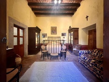 CASA COLONIAL EN EL CENTRO DE PUEBLO MAGICO HUICHAPAN