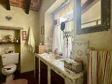 CASA COLONIAL EN EL CENTRO DE PUEBLO MAGICO HUICHAPAN