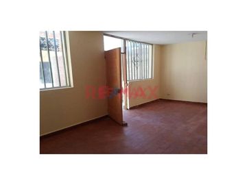 Casa En Venta En La Urb. Los Tallanes // ID: 1119413