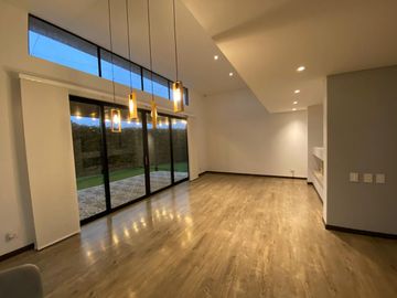 EXCLUSIVA CASA EN RENTA - COTA CUNDINAMARCA