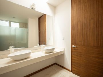 CASA EN PUERTA PARAISO