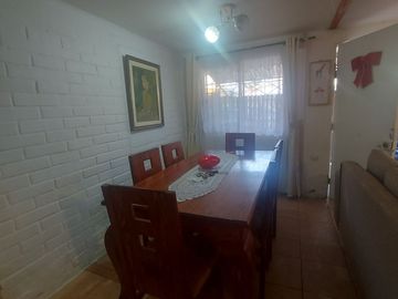SE VENDE CASA EN VILLA ALEMANA
