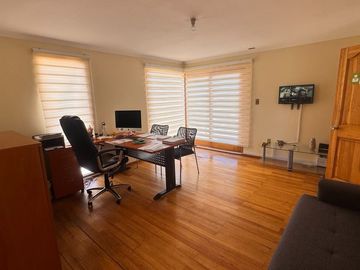 SE VENDE casa con exclusivo diseño en hormigon y fierro Avda El santo 3417 La serena