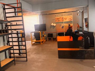 SE VENDE casa con exclusivo diseño en hormigon y fierro Avda El santo 3417 La serena