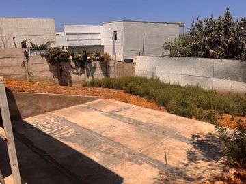 SE VENDE casa con exclusivo diseño en hormigon y fierro Avda El santo 3417 La serena