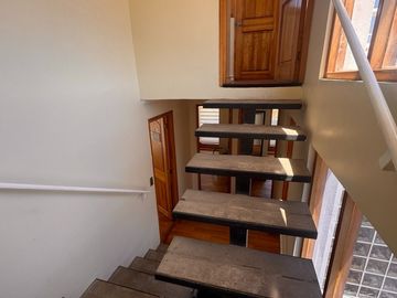 SE VENDE casa con exclusivo diseño en hormigon y fierro Avda El santo 3417 La serena