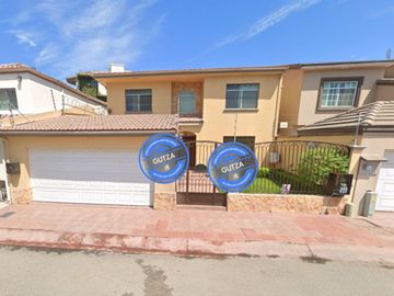 Casa en Hacienda Agua Caliente Tijuana Baja California. Remates Exclusivos, Tu nuevo hogar te espera.