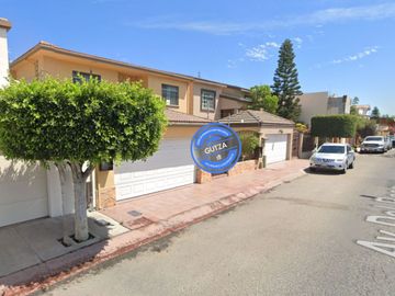 Casa en Hacienda Agua Caliente Tijuana Baja California. Remates Exclusivos, Tu nuevo hogar te espera.