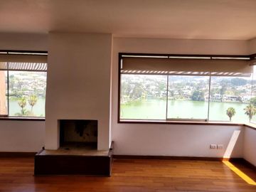 Venta de hermoso departamento en Las Lagunas