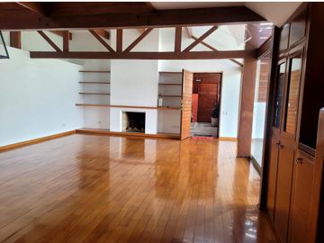 Venta de hermoso departamento en Las Lagunas
