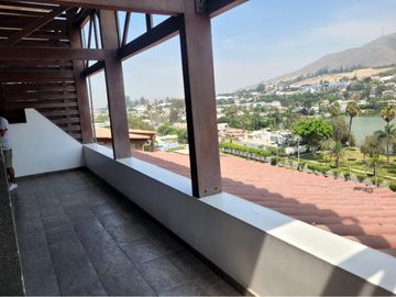 Venta de hermoso departamento en Las Lagunas