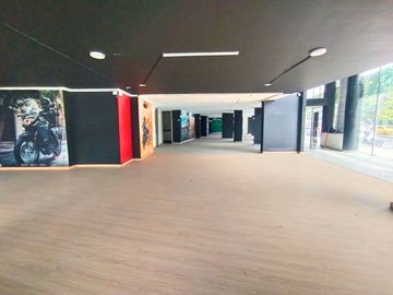 LOCAL COMECIAL EN VENTA SECTOR PORTOBELLO IBAGUE TOLIMA