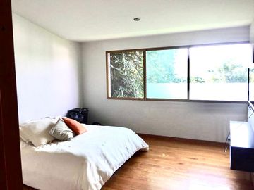 CASA EN VENTA EN LAS CAÑADAS