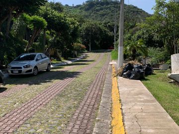 CASA EN VENTA EN LAS CAÑADAS