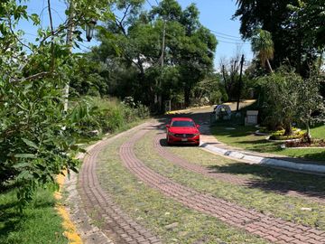 CASA EN VENTA EN LAS CAÑADAS