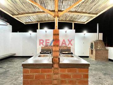 Casa Para Tu Familia O Negocio De Gran Potencial De Renta En Alameda Lima Sur - Chilca