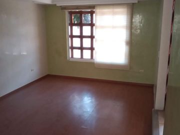 CASA EN VENTA EN EL CERRITO (EXCELENTE OPORTUNIDAD DE INVERSIÓN)