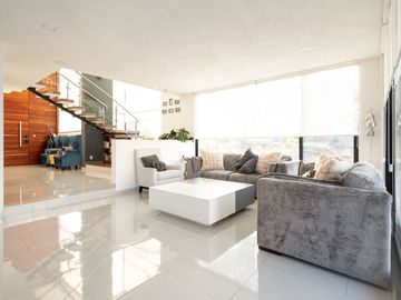 CASA EN LOMAS DE ANGELOPOLIS