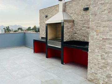 SE VENDE DEPARTAMENTOS DE ESTRENO EN ATE LIMITE CON LA MOLINA , URBANIZACIÓN CON SEGURIDAD.