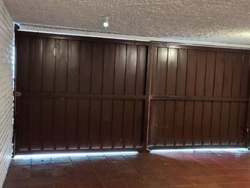 APARTAMENTO EN VENTA ESQUINERO  BARRIO EL BATAN