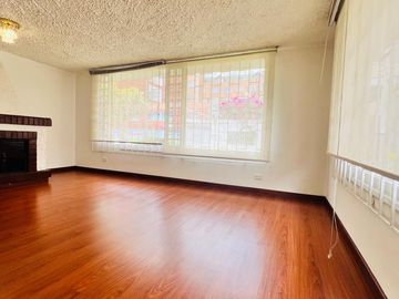 APARTAMENTO EN VENTA ESQUINERO  BARRIO EL BATAN
