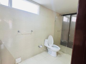 APARTAMENTO EN VENTA ESQUINERO  BARRIO EL BATAN