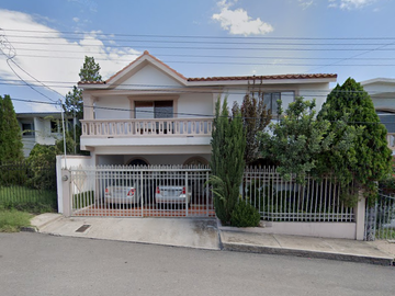 Casa en Venta en Lomas del Santuario, Chihuahua