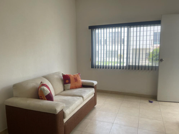 REMATO CASA EN CONDOMINIO SOLARES, XOCHITEPEC MORELOS