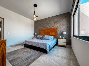 HERMOSA CASA EN VENTA CON EXCELENTE UBICACIÓN LISTA PARA ESTRENAR