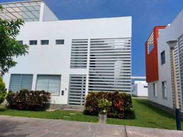 VENTA DE CASA DE PLAYA EN CALA DEL MAR MALA
