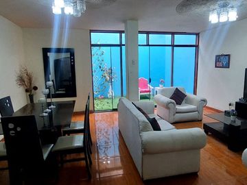 VENTA DE CASA  LOS ROBLES DE CONDEVILLA CARABAYLLO