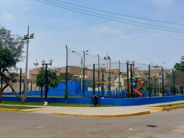 VENTA DE CASA  LOS ROBLES DE CONDEVILLA CARABAYLLO