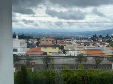 Urb VISTA GRANDE  casa de venta con piscina