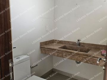 CASA EN RENTA EN BOSQUES DEL PEDREGAL SUR-ESTE DE LEON GUANAJUATO