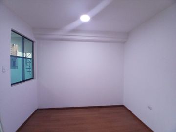 🚨 VENTA DE CASA FRENTE PARQUE CERCADO LIMA