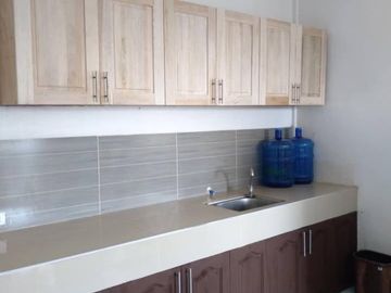 HOUSE AND LOT FOR SALE OR FOR RENT ID 14963