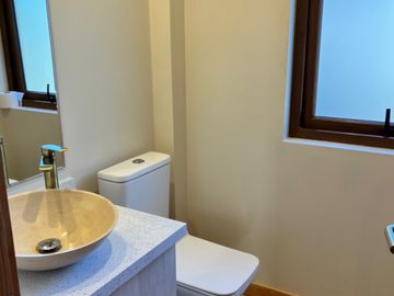 Venta de Gran Casa en Sector Estancilla