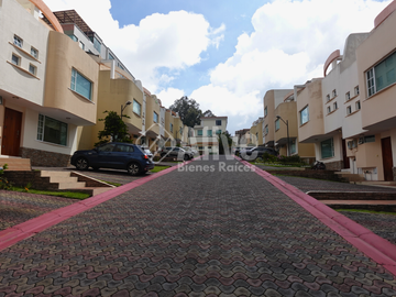 Casa de venta en Santa Lucía