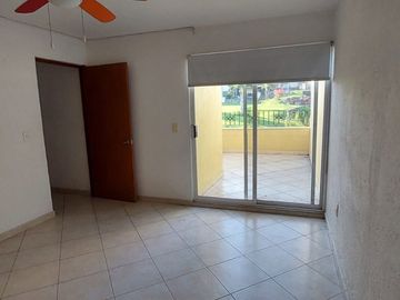 VENTA DE CASA EN CONDOMINIO CON ESTUDIO O RECÁMARA EN PLANTA BAJA, EN BURGOS BUGAMBILIAS