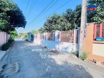 2-storey detached house, 133.5 sq m., detached house near Robinson Srisaman, Si Mum Muang Market, Rangsit University, Songprapa Road, Don Mueang Distr