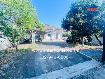 2-storey detached house, 133.5 sq m., detached house near Robinson Srisaman, Si Mum Muang Market, Rangsit University, Songprapa Road, Don Mueang Distr