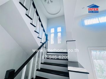 2-storey detached house, 133.5 sq m., detached house near Robinson Srisaman, Si Mum Muang Market, Rangsit University, Songprapa Road, Don Mueang Distr
