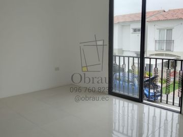 Venta-Casa en Logare, Daule, via a Salitre, cerca de La Joya, Villa Club, sector la Aurora, a minutos de CC El Dorado