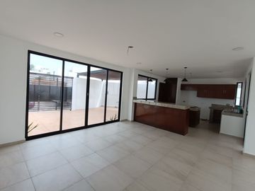 RESIDENCIA EN ALTABRISA MERIDA