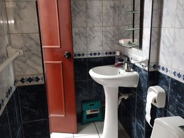 VENTA DE HERMOSO DEPARTAMENTO EN 2DO PISO