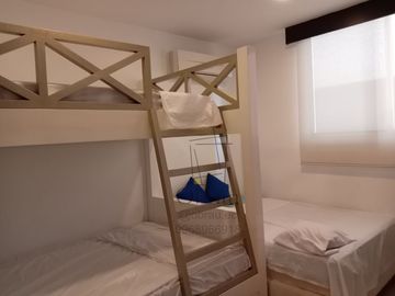 Venta-Departamento en Salinas, Edif. Anacapri, sector San Lorenzo, Prov. Santa Elena, cerca de Salinas, malecon, y Chipipe, a minutos de Libertad