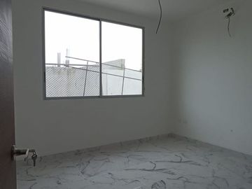 Venta-Departamento en Urb. Monaco, Isla Mocoli, Samborondon, cerca de Plaza Lagos, Plaza Batan y a minutos de CC Village Plaza, Riocentro Entrerios