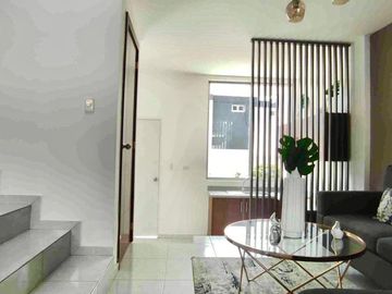 Se vende casa VIP La Armenia Valle de Los Chillos