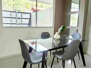 Se vende casa VIP La Armenia Valle de Los Chillos